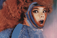 台灣新銳服裝設計師陳劭彥躍登世界舞台為Bjork新輯親訂造型！