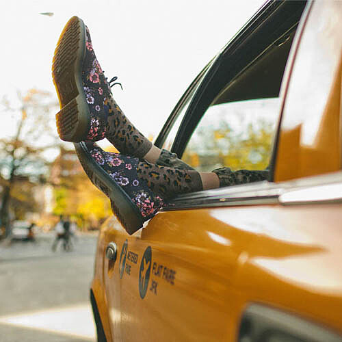 專屬女孩的率性秋冬！就靠加州潮牌STANCE襪子來實現吧！