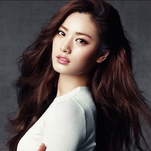 韓女團After School成員Nana拿下「2014年世界百大最美臉蛋」冠軍!