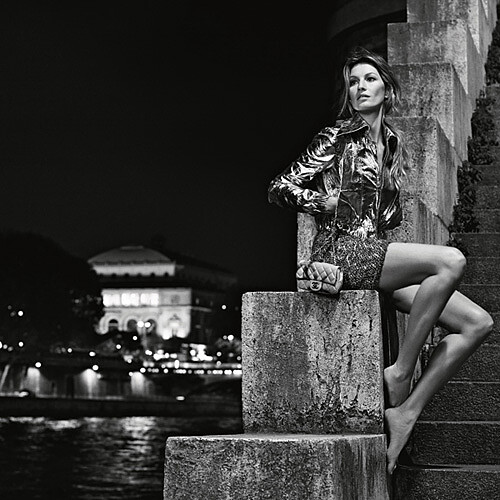 卡爾老佛爺掌鏡 吉賽兒‧邦臣裸足漫步午夜巴黎