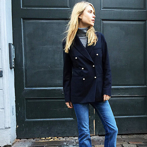 【街拍速報】妳還不來一件!街頭最火熱10種烏龜高領毛衣穿搭法!