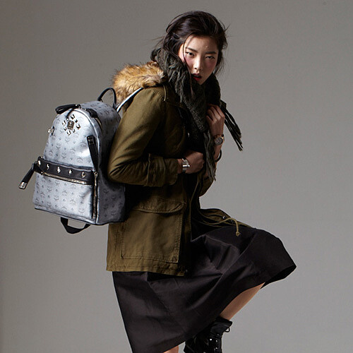 【時裝穿搭教學】復古圓弧長裙 穿出時髦新味道