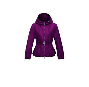 時尚心機！學學精靈女王和花邊教主如何穿上羽絨衣卻不臃腫！