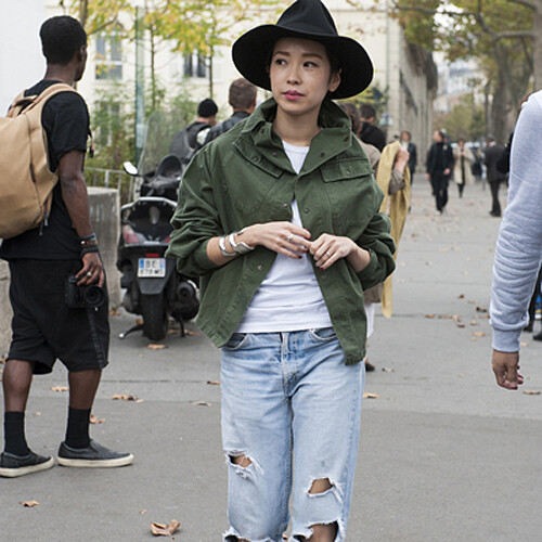 【街拍速報】不會還在穿合身款式吧?最高端的Oversize寬肩外套穿法在這…!