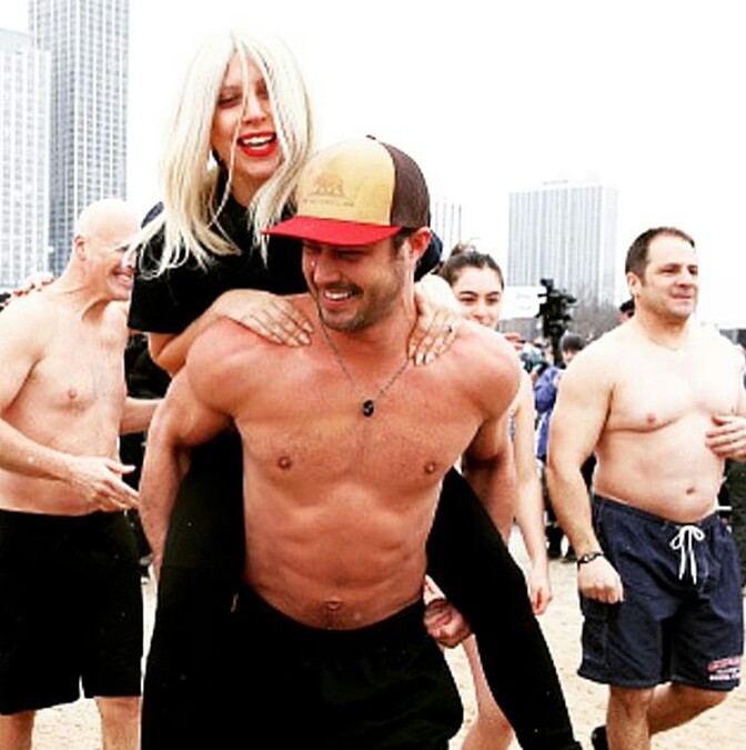 妳怪! 我陪妳一起怪 女神卡卡的未婚夫Taylor Kinney