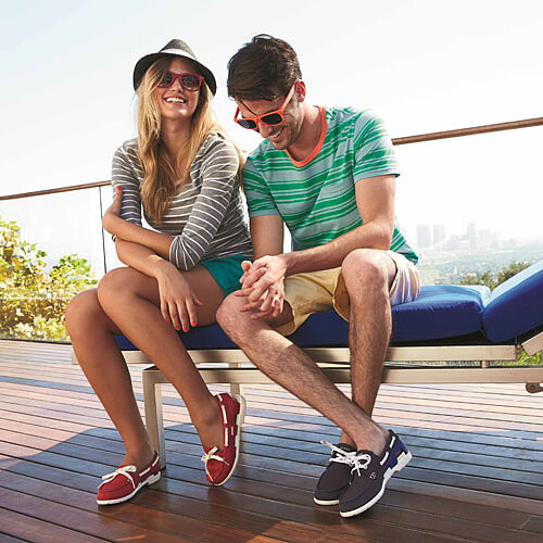 Crocs卡駱馳 早春搶灘登陸！全新帆布海灘帆船鞋登場