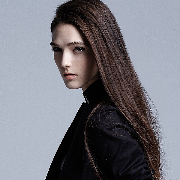 時尚與質感兼具,新銳設計師品牌—VACAE