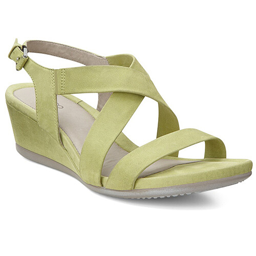 ECCO 2015春夏新品：舒適鞋履，享受北歐輕生活