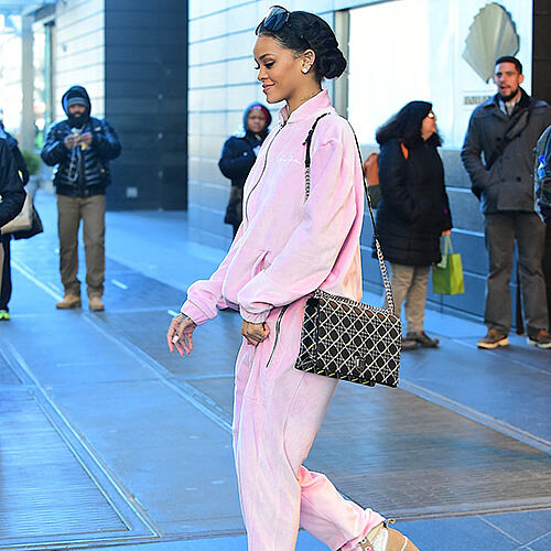 女明星愛用款特搜！Dior手提鍊帶包 優雅時尚新寵兒