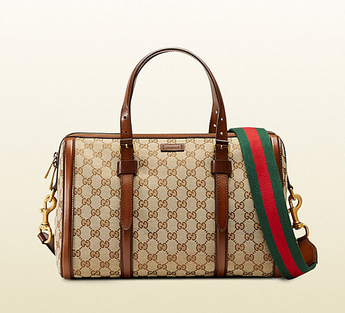 Gucci webbing 重現聖誕風肩背帶!跟著音樂才女Lykke Li去流浪