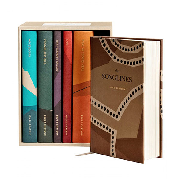 BURBERRY x VINTAGE：時尚與書本的結合，2015男裝系列帶你徜徉書中世界