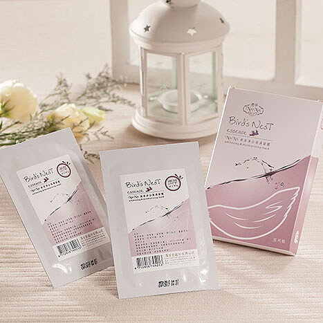 拉提肌膚的隱形小顏術！廣生堂NANA燕萃淨白保濕面膜來囉！