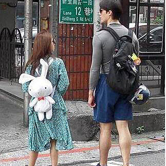 大明星的私下約會照怎麼這麼可愛