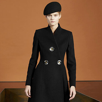 Stella McCartney早秋登場！簡單高質感，上城與下城的融合新態度