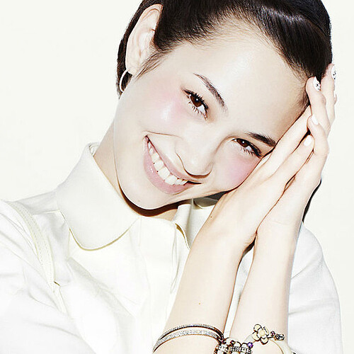 今夏日本人氣眼下腮紅妝！看大小S 、水原希子真人示範