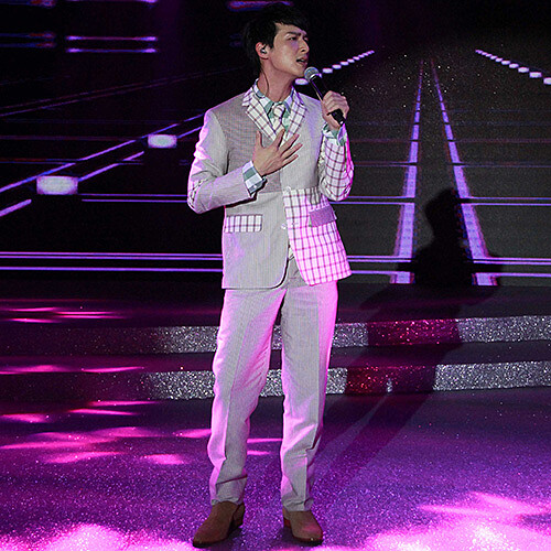 嚴爵為愛發聲，新專輯讓人聆聽更多愛