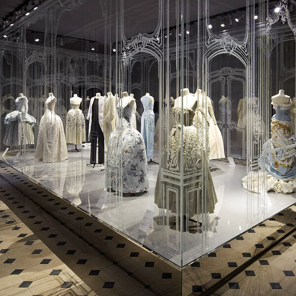 首爾 Espirit Dior 迪奧精神展閃耀登場，展開時尚藝術之旅！