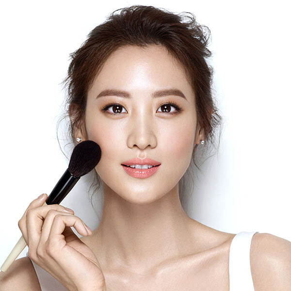 配色隨心所欲 打造自己專屬的BOBBI BROWN彩盤