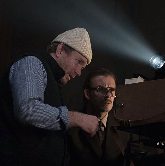 等不及了！貝克漢臉書自po客串電影《紳士密令》花絮照