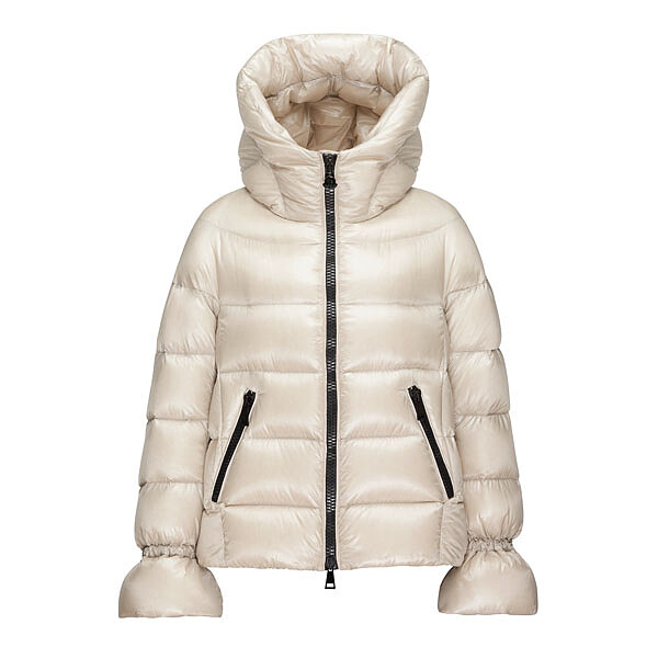 Moncler 輕羽絨系列 微涼初秋最佳之選！