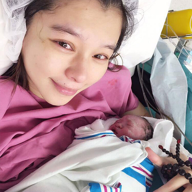 剛生完還是一樣美！徐若瑄平安產下小V寶