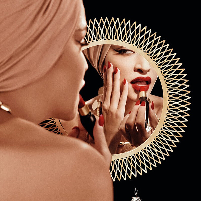 潮爆時尚圈十數年！紅底鞋王Christian Louboutin要賣口紅了！售價是香奈兒的3倍