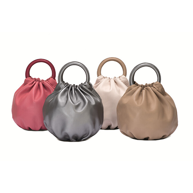 好想咬一口！LOEWE復古馬卡龍Napa包幫微風慶生初亮相！