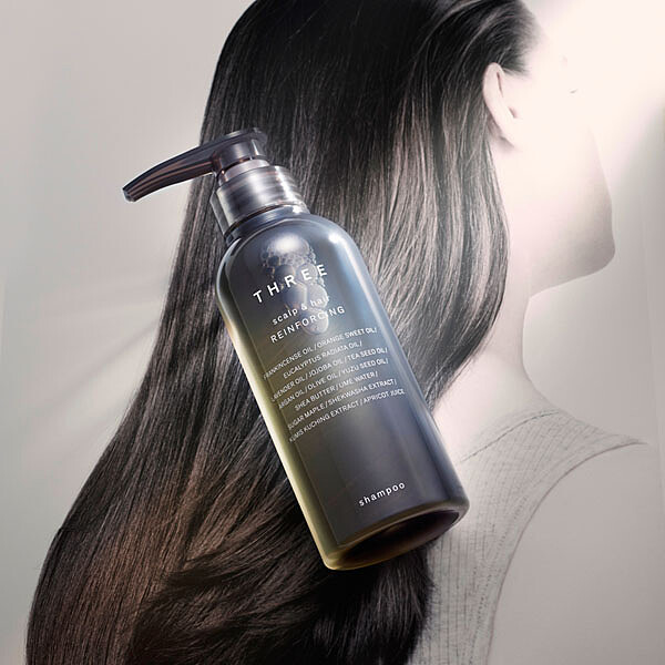 受損髮扁塌髮OUT！THREE全新洗護系列，瞬間蛻變迷人秀髮