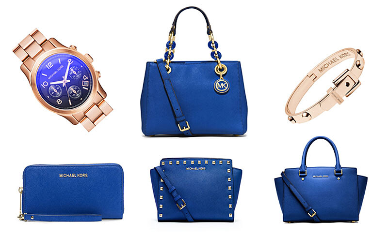 MK新包多一色!夏日電光藍搭酷炫金品散發極凍魅力