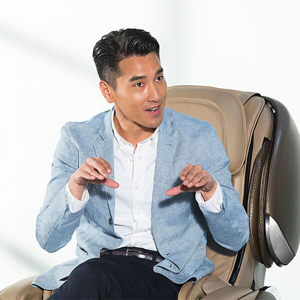 趙又廷幸福當愛家宅男「OSIM摩法椅」解決低頭毛病