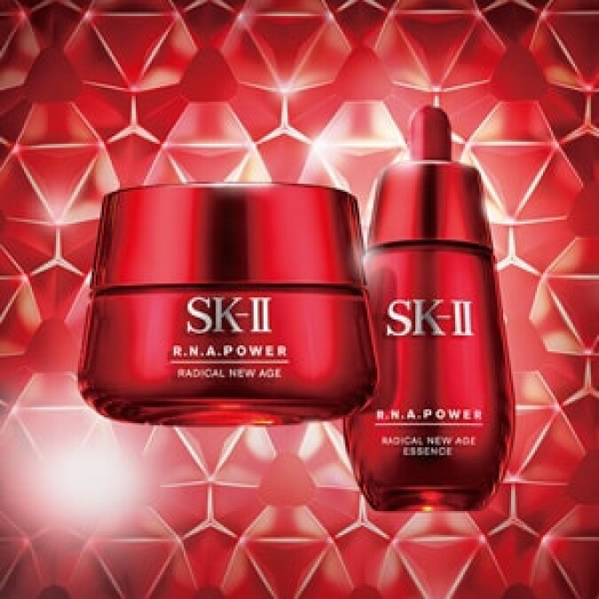 美肌APP OUT！全新R.N.A.超肌能緊緻系列誕生 