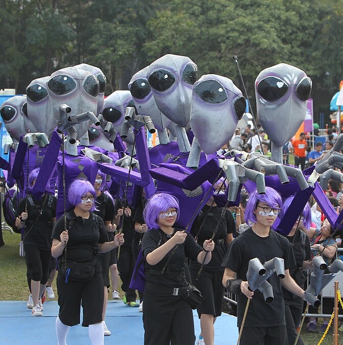奇幻遊行，巨型木偶嘉年華穿梭銅鑼灣