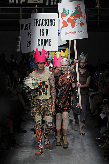 【倫敦時裝週】Vivienne Westwood Red Label：熟女也想捍衛的美好生活