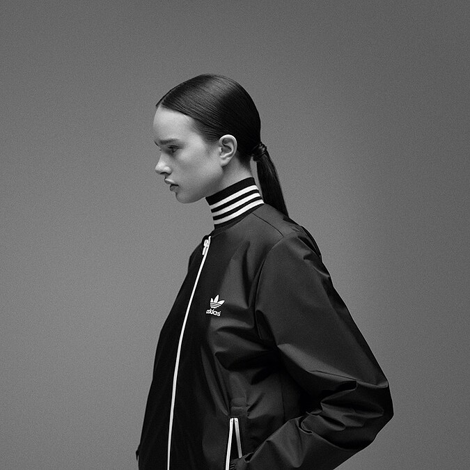 韓國氣質歐逆全智賢完美詮釋adidas Originals x HYKE聯名系列