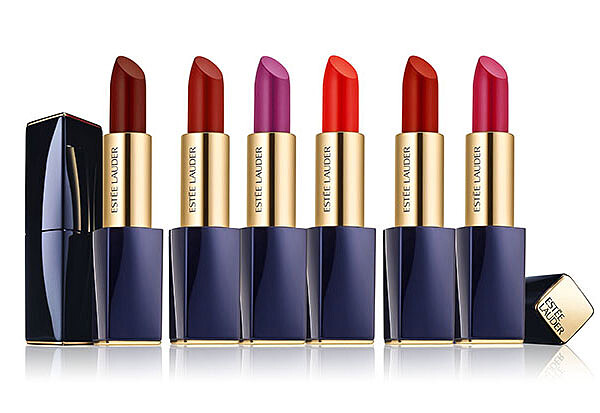 全球首款由超模親自設計的唇膏 雅詩蘭黛聯手名模 Joan Smalls 聯手打造霧面時尚新紀元