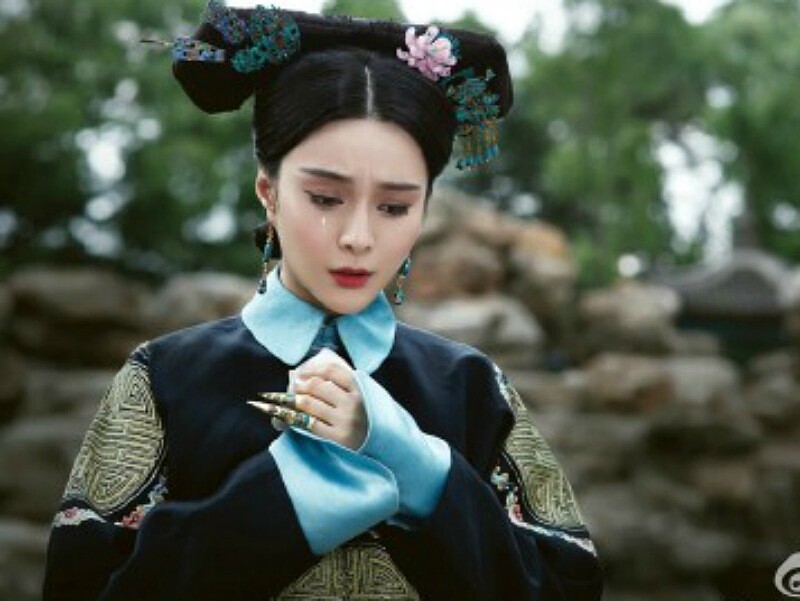 哭了也好美!「范爺」范冰冰新戲《畫框裡的女人》扮悲情皇后