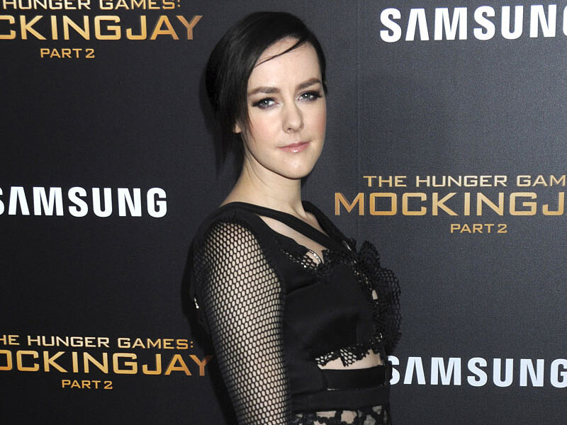 《飢餓遊戲》嗆女「喬安娜」吉娜瑪隆:我們都應該對自己的身材有自信!