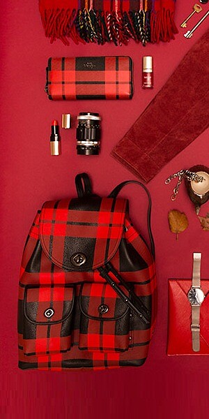 紅黑格紋超搶眼！COACH大膽玩格紋