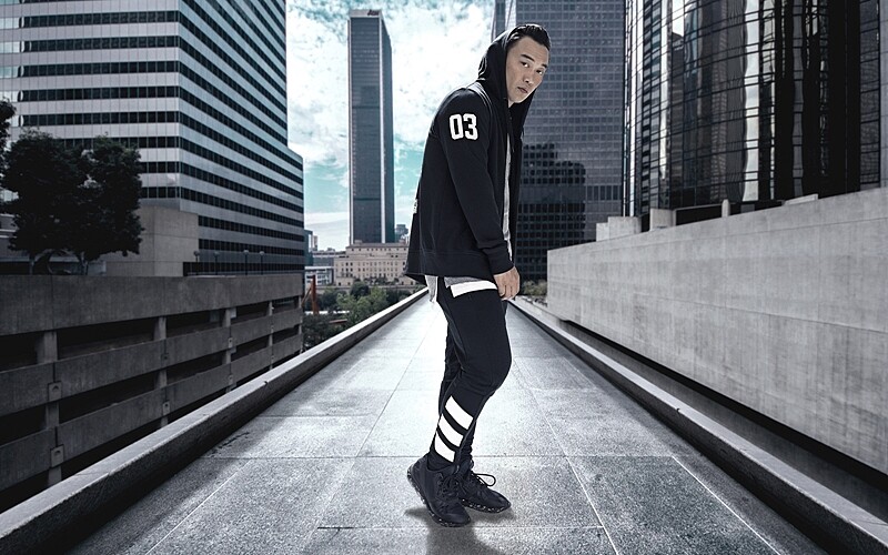 陳奕迅、范冰冰天王天后相較勁！演繹未來新年運動新潮流