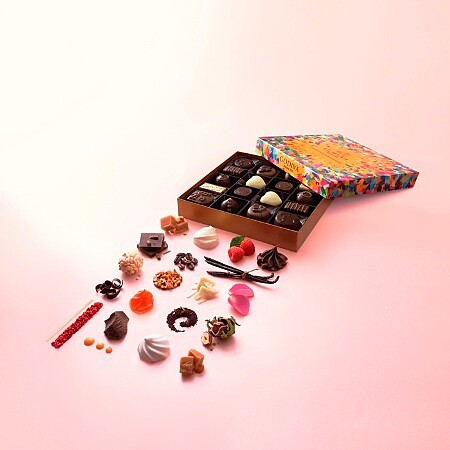 可可光船、風琴試香管、漂浮蛋白，Godiva 奇幻晚宴穿越甜蜜90年