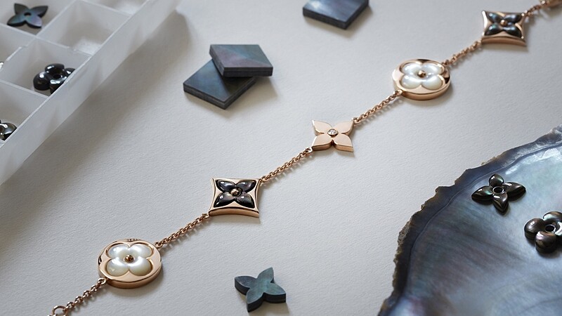 打造四瓣花奢華魅力！ LV細膩的珠寶工藝