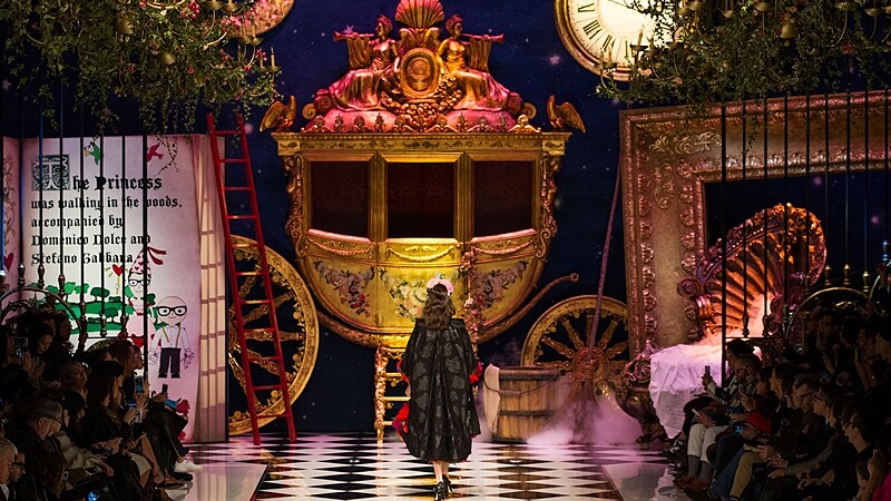 【2016秋冬搶先看】Dolce &amp; Gabbana翻玩童話！教你做自己的王子
