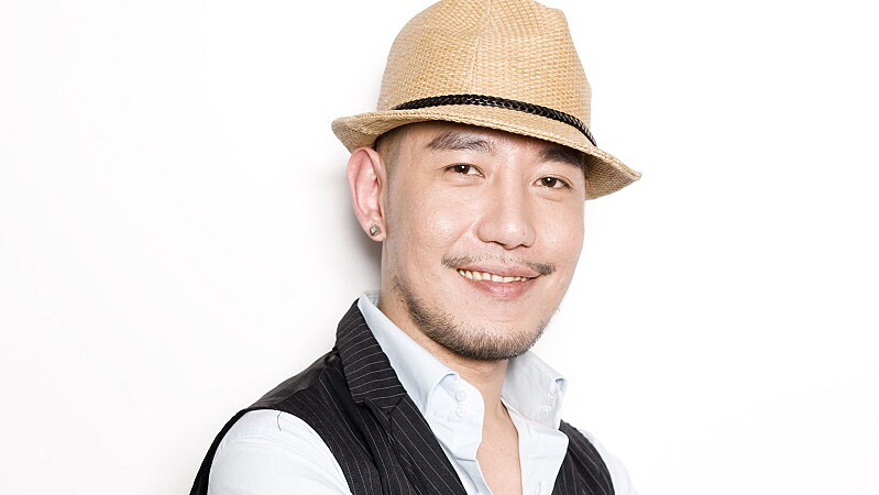 揭秘！彩妝神手 Leslie的超私密化妝包