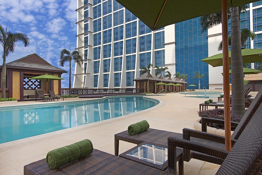 春遊澳門行程一站全包，輕鬆入住喜來登大酒店！