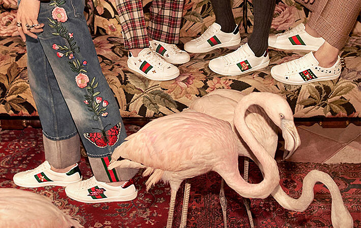 GUCCI推出時髦小白鞋！鉚釘、花朵、蜜蜂刺繡…每一雙都想擁有
