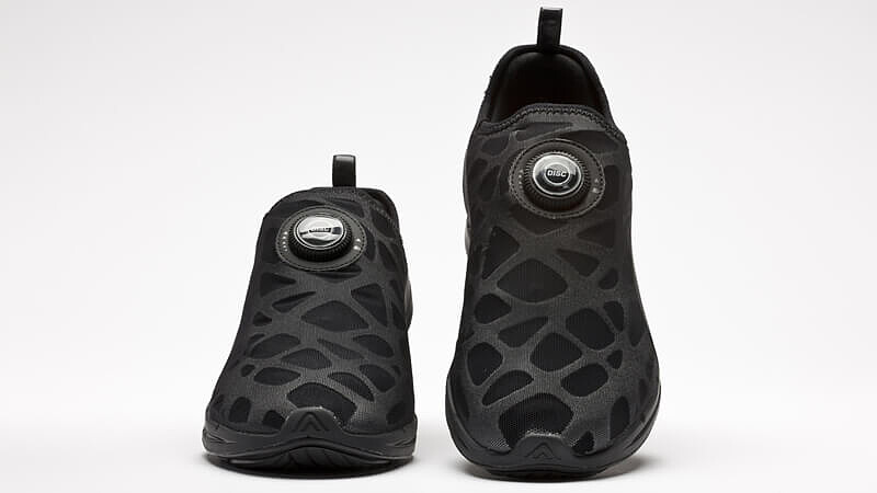 街頭風首選！蕾哈娜帥氣演繹PUMA Disc Sleeve IGNIT