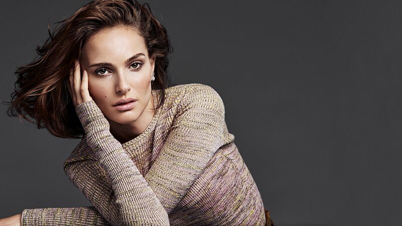 【女神最愛】娜塔莉波曼上紅毯之外，究竟怎麼保養跟化妝呢?