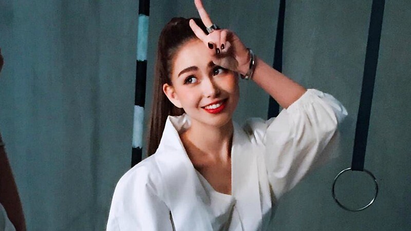 根本零死角！直擊昆凌封面拍攝花絮