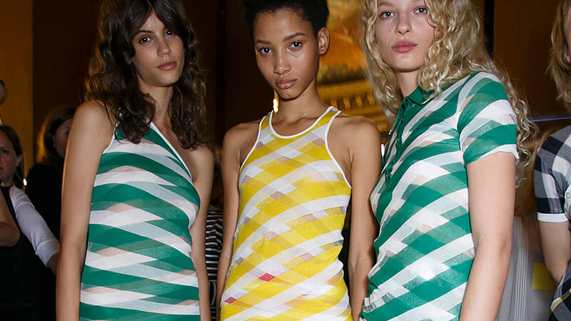 今年春夏，做個時尚「直」線條！