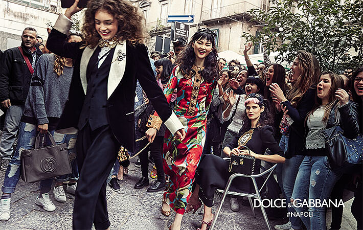 Dolce &amp; Gabbana公主們走上街頭！秋冬形象邀街頭素人入鏡